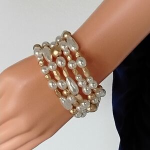 Southern Living Gold and Pearl Bracelet